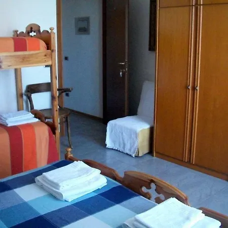 Oda ve Kahvaltı La Salina